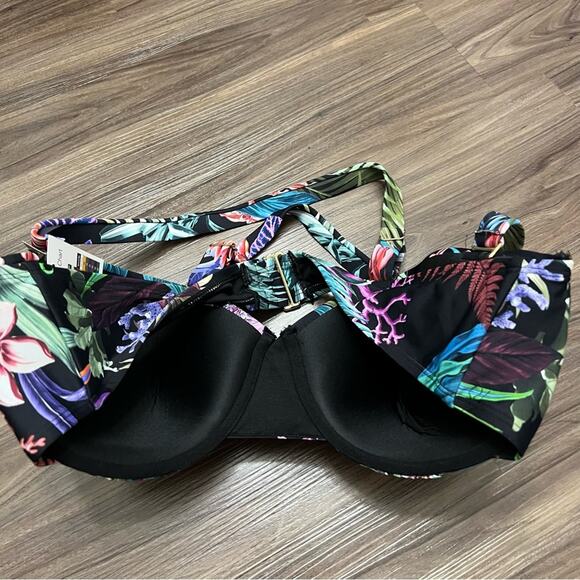 NWT Women’s Terra & Sky Underwire Molded Cup Bikini‎ Top - 2X (20W-22W) Floral - Picture 5 of 6
